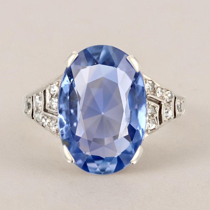 5 raisons d'acheter un bijou vintage d'occasion