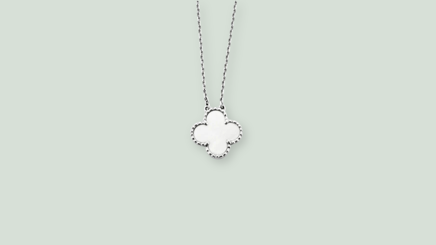 Le printemps est arrivé : les bijoux floraux et colorés
