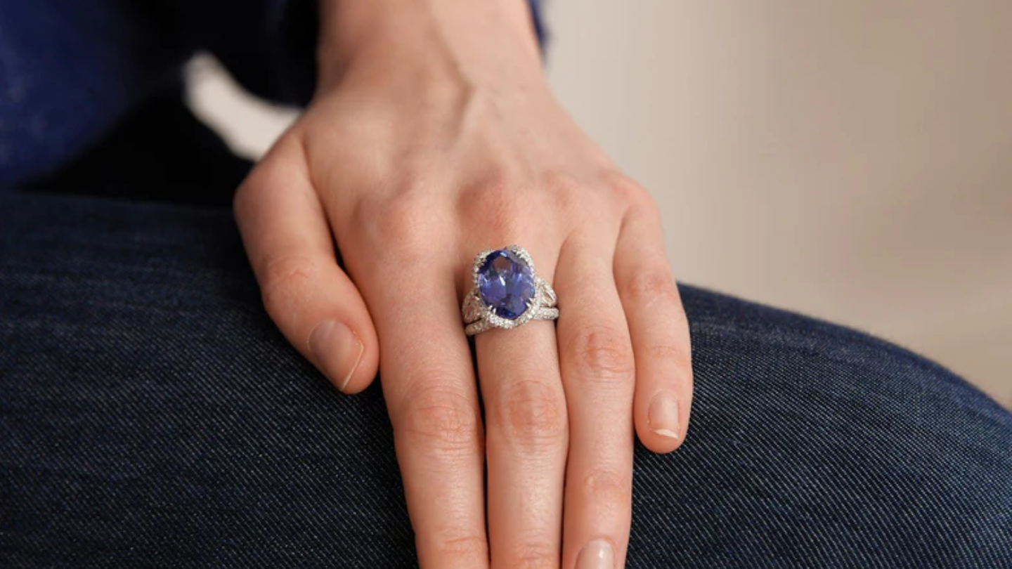 La tanzanite, deuxième pierre de naissance du mois de décembre