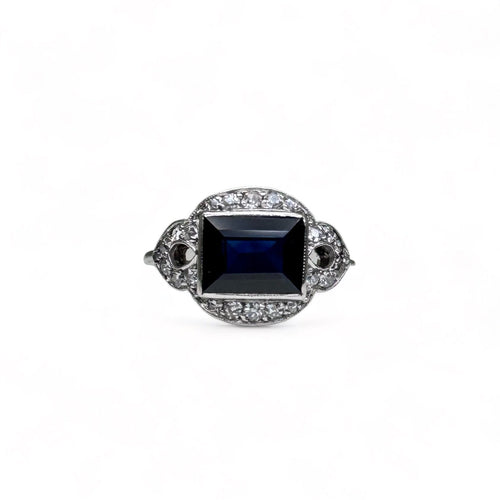 Bague 52 Bague Art déco - Bague entourage en platine et saphir, diamants 58 Facettes