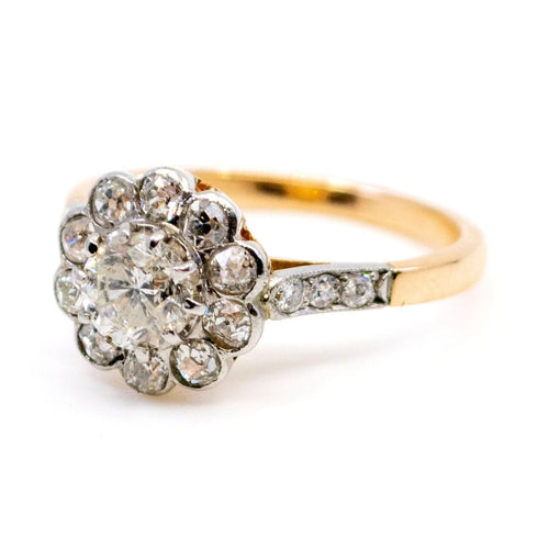 Bague 54.5 Bague en platine avec diamants taille ancienne 58 Facettes B518B54C52C445508236AB88E63E0FA4