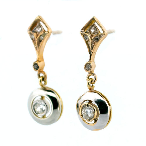 Boucles d'oreilles Boucles d'oreilles Art déco en or 18 ct et platine, diamants 58 Facettes FB5E74F96A2F4FB8AF77EBBC06AED1FC