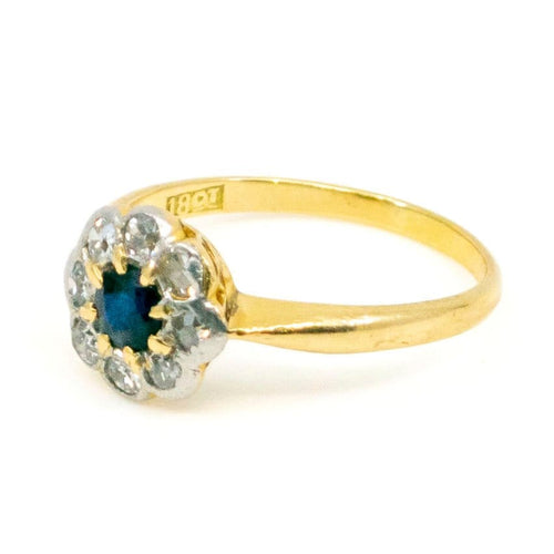 Bague 50.5 Bague marguerite en or 18 ct avec saphir et diamants 58 Facettes E62EF4CFF0784554BD6AB63C17DFC5FE