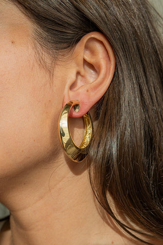 Boucles d'oreilles Boucles d'oreilles Créoles Or jaune 58 Facettes 1142147CN