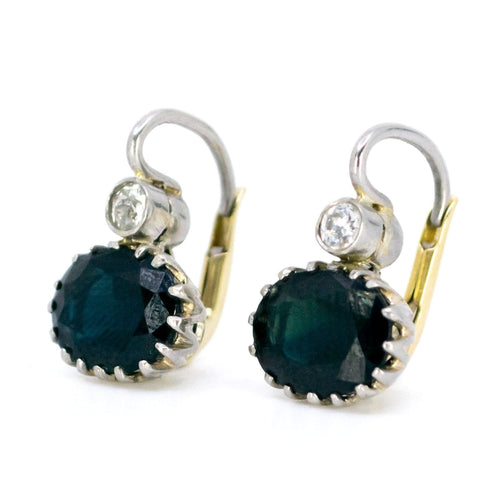 Boucles d'oreilles Boucles d'oreilles en platine 14 ct aux saphirs et diamants 58 Facettes 35DF1E8095194A8DA95A5A9BAAB83B39
