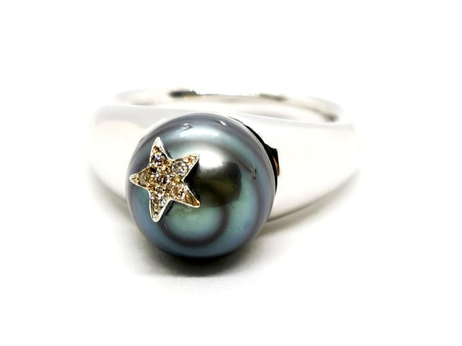 Bague 51 Bague en or blanc 18 carats avec perle de Tahiti et diamants 58 Facettes 1292003CN