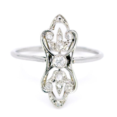 Bague 53 Bague en platine avec diamant taille ancienne et diamants taille rose 58 Facettes 671EEFEFD4514AD988CCA9865E203D68