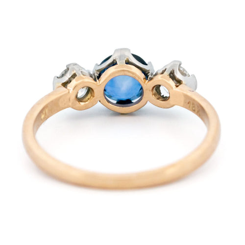 Bague 55.5 Bague trilogie en platine avec saphir et diamants 58 Facettes 20CFD133C5EF4F258C2740C112C09AC4