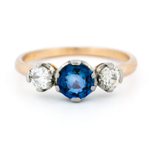 Bague 55.5 Bague trilogie en platine avec saphir et diamants 58 Facettes 20CFD133C5EF4F258C2740C112C09AC4