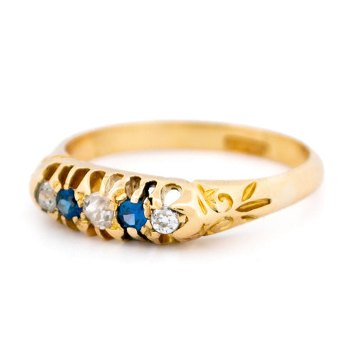 Bague 54 Bague rangée de diamants et saphirs en or 18 carats 58 Facettes C826BF7204404654B34E96292418CE6D