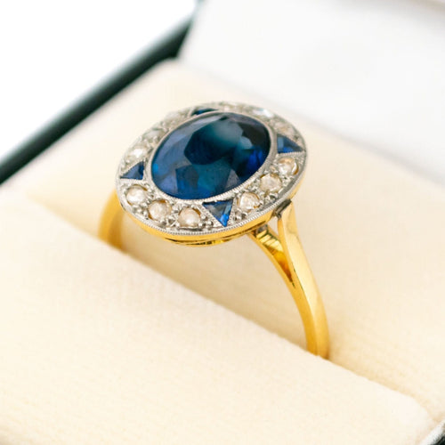 Bague 56 Bague grappe - Platine et or jaune 18 carats saphir Verneuil et diamants 58 Facettes 8D002BD48192446EA6F6A06BFF10CE00