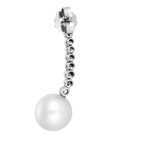 Boucles d'oreilles Boucles d'oreilles dormeuses en or blanc 18k, diamants et perle de culture 58 Facettes BO/240060