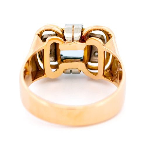 Bague 63.5 Bague tank rétro en or jaune et blanc 18k avec spinelle et diamants 58 Facettes 04003C336EBB435BAE355B928818F7AC