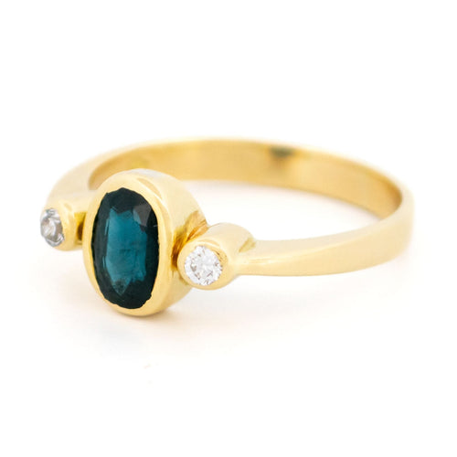 Bague 54.5 Bague trilogie saphir et diamants en or jaune 18 carats 58 Facettes AAEC329B19CE4F6ABE07820B6EF063DE