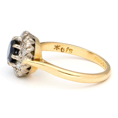 Bague 53 Bague cluster saphir et diamants en or jaune et blanc 18k 58 Facettes EE8563BA34EE40D6BFFF145C5731449E