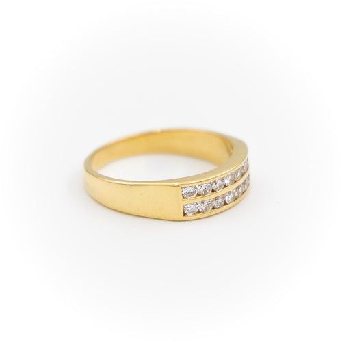 Bague 60 Bague en or jaune 18 carats pavée de diamants 58 Facettes 1850853CN