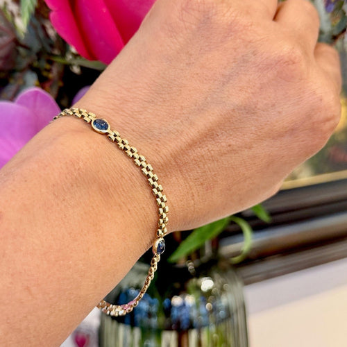 Bracelet Bracelet station en or 14k avec saphirs 58 Facettes 3CF6634A87064D14B744438D1A4F1F72