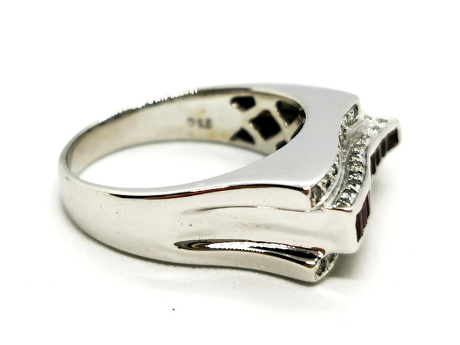 Bague 54 Bague tank en or blanc 18 carats avec rubis et diamants 58 Facettes 1888306CN