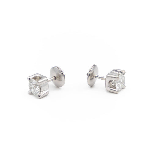 Boucles d'oreilles Boucles d'oreilles Puces Or blanc Diamant 58 Facettes 1931129CN