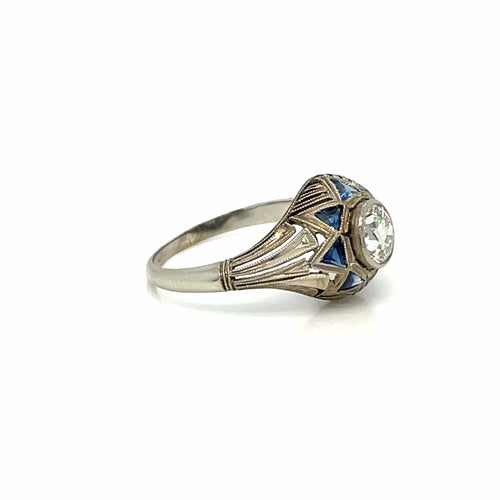Bague Art déco - Bague filigranée en or blanc 18k, diamant 0,80 ct et saphirs 58 Facettes