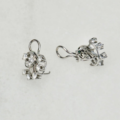 Boucles d'oreilles Boucles d’oreilles en or blanc 14 carats avec diamants 58 Facettes 2822
