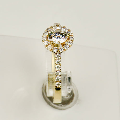 Bague 52.5 Bague halo en or jaune 18 carats avec diamants 58 Facettes 2952