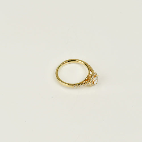 Bague 52.5 Bague halo en or jaune 18 carats avec diamants 58 Facettes 2952
