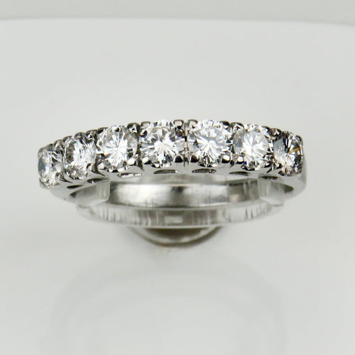 Bague 53.5 Bague demi-alliance en or 14 carats avec 7 diamants taille brillant 58 Facettes 2964