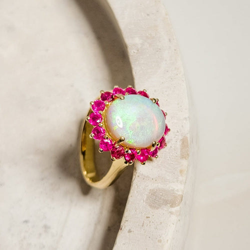 Bague 55.5 Bague solitaire en or 18 carats avec opale et rubis 58 Facettes 2705