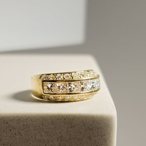 Bague 52.5 Bague en or jaune 18 carats à diamants 58 Facettes 2974