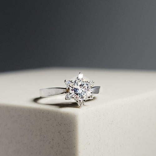 Bague 56 Bague solitaire en or blanc 585 avec diamants 58 Facettes 3026
