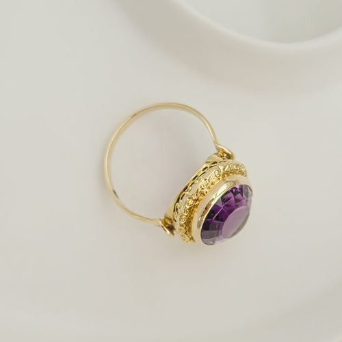 Bague 67 Bague vintage en or jaune 14K avec améthyste ovale 10 ct 58 Facettes 3135