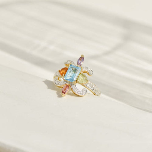Bague 56 Bague en or jaune 18 carats avec topaze, pierres fines et diamants 58 Facettes 2654
