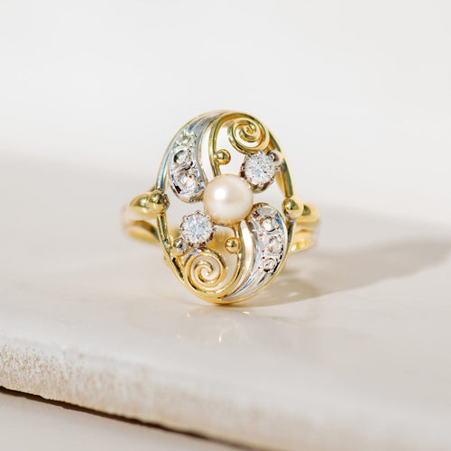 Bague 58 Bague Art nouveau en or jaune et blanc 585 avec perle et diamants 58 Facettes