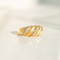 Bague 58 Bague vague vintage en or jaune 14 carats et diamants 58 Facettes