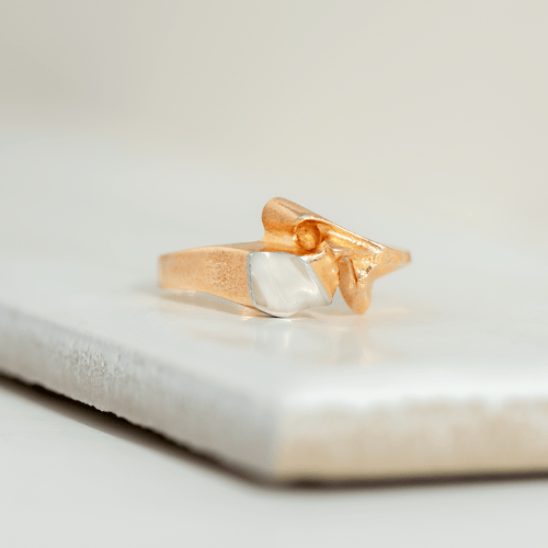 Bague 56 Lapponia - Bague vintage sculpturale en or jaune 14K et platine 58 Facettes