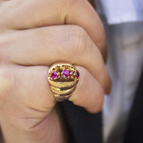 Bague 49 Bague effet godronné en or rose 18 carats et pierres roses 58 Facettes 21252