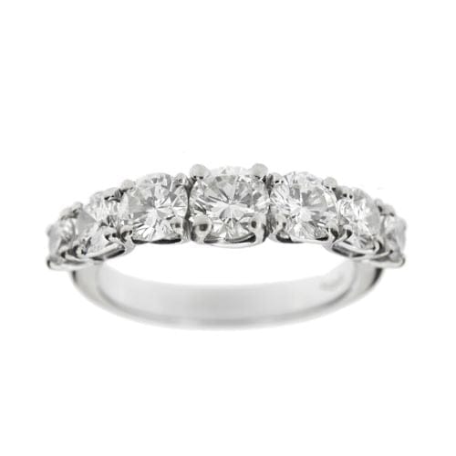 Bague 50 Bague alliance demi-éternité 7 diamants en or blanc 18 ct 58 Facettes 22213