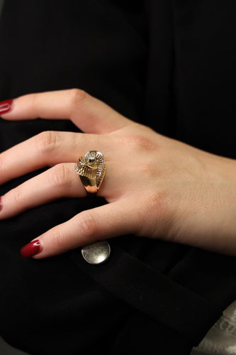 Bague 51 Bague rétro tourbillon en or jaune 18 carats et diamant 58 Facettes 2270589CN