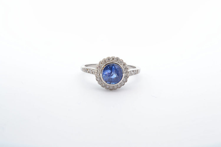 Bague 55 Bague en platine au saphir rond et diamants 58 Facettes 22712 25089