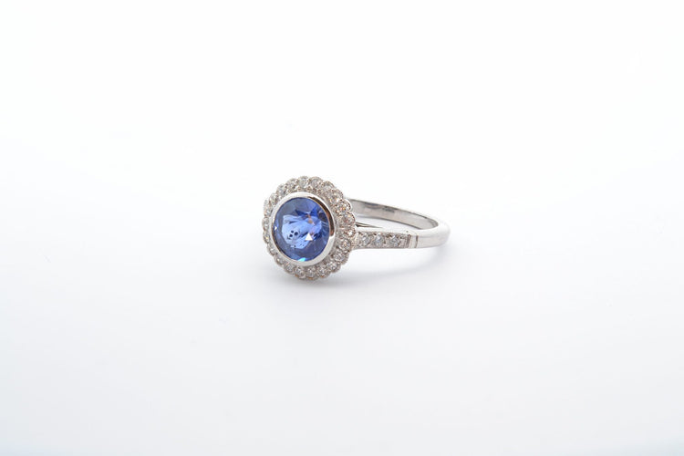 Bague 55 Bague en platine au saphir rond et diamants 58 Facettes 22712 25089