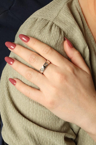 Bague 52 Alliance - Bague en or blanc 18 carats et diamants taille rose 58 Facettes 2282577CN