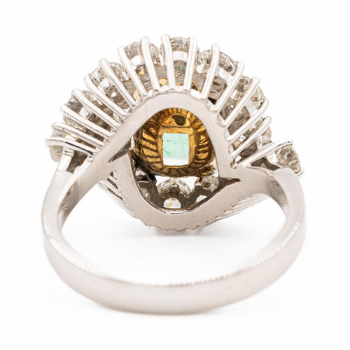 Bague 53 Bague Pompadour Or blanc, Platine Emeraude, Diamant 58 Facettes 2308981CN