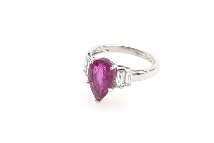 Bague 53 Bague en or blanc 18k avec tourmaline poire et diamants 58 Facettes 23351