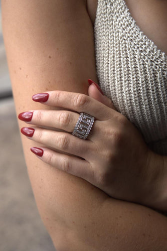 Bague 53 Bague en or blanc 18 carats pavée de diamants 58 Facettes 2367314CN