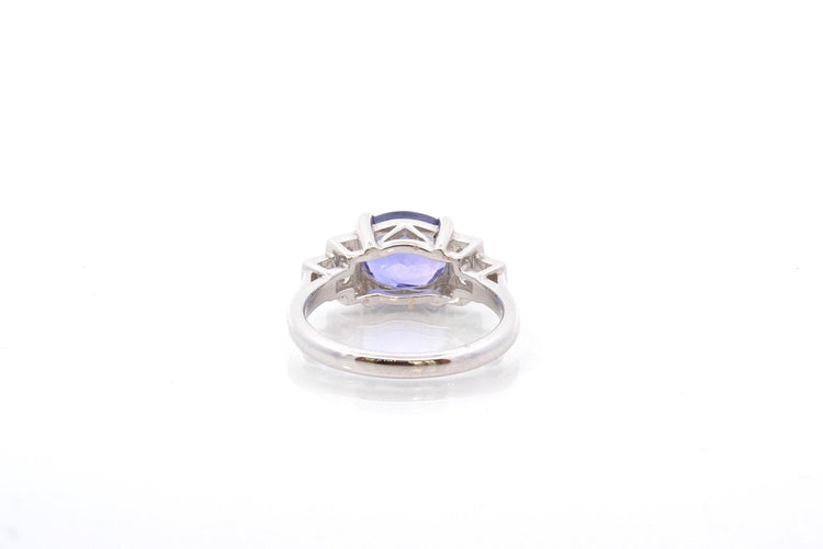 Bague 53 Bague en or blanc 18k au saphir de Ceylan et diamants 58 Facettes 23834 / 23852