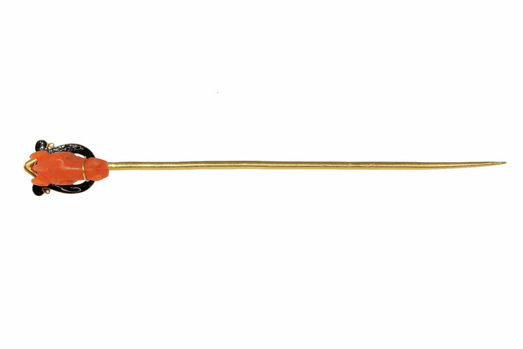 Épingle à cravate tête de cheval en corail en or jaune 18K 58 Facettes 24057-0275