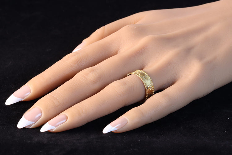 Bague 63 Bague alliance ancienne en or jaune 18K, vers 1820 58 Facettes 24121-0312