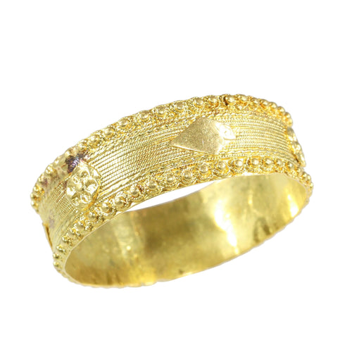 Bague 63 Bague alliance ancienne en or jaune 18K, vers 1820 58 Facettes 24121-0312