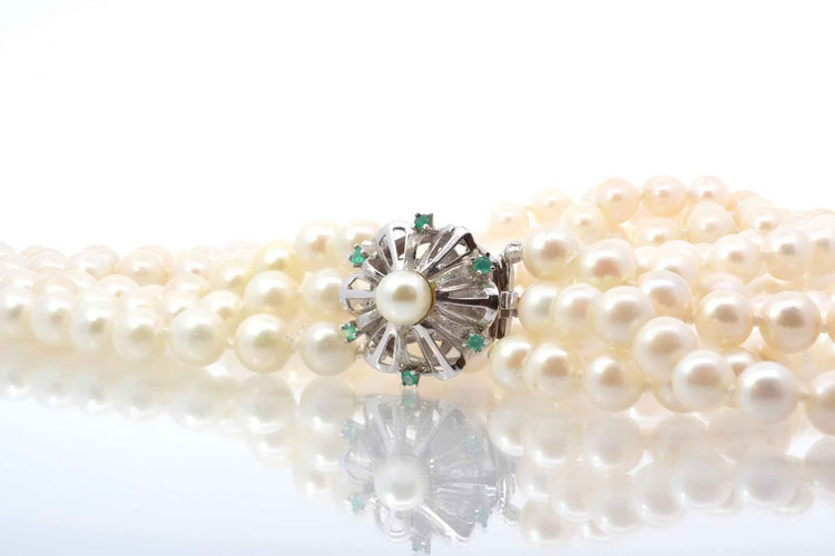 Collier Collier trois rangs de perles de culture en or blanc 18k 58 Facettes 24812
